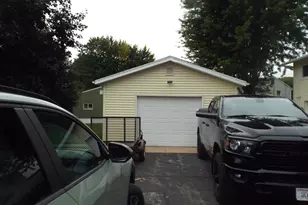 303 W Oshkosh St, Ripon, WI 54971 - Photo 4