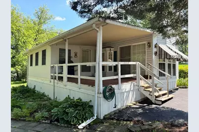 420 Skyline Drive, Edgerton, WI 53534 - Photo 2