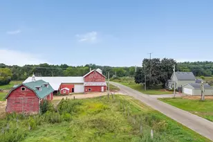 W8194 Thompson Rd, Poynette, WI 53955 - Photo 86