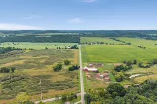 W8194 Thompson Rd, Poynette, WI 53955 - Photo 84