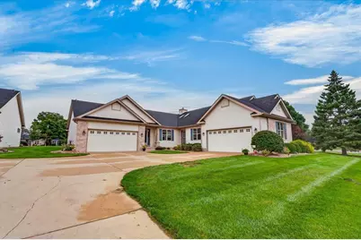 819 Potawatomi Drive, Madison, WI 53718 - Photo 8