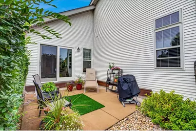 819 Potawatomi Drive, Madison, WI 53718 - Photo 16