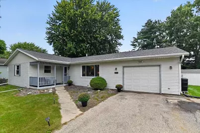 512 Yorktown Road, DeForest, WI 53532 - Photo 38