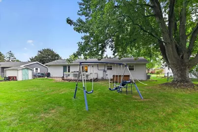 512 Yorktown Road, DeForest, WI 53532 - Photo 34