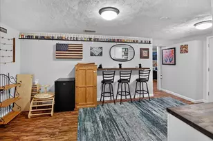 512 Yorktown Rd, DeForest, WI 53532 - Photo 20