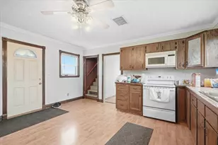 596 Portland Rd, Waterloo, WI 53594 - Photo 10
