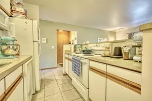 334 Amoth Ct, Madison, WI 53704 - Photo 12