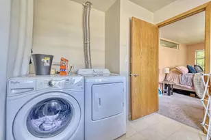 334 Amoth Ct, Madison, WI 53704 - Photo 20