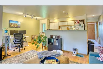334 Amoth Court #D, Madison, WI 53704 - Photo 8