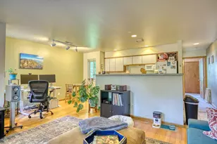 334 Amoth Ct, Madison, WI 53704 - Photo 8