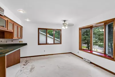 5010 Raymond Road, Madison, WI 53711 - Photo 16