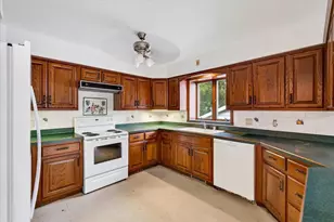 5010 Raymond Rd, Madison, WI 53711 - Photo 12