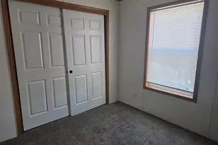1105 Kellogg Ave, Janesville, WI 53545 - Photo 8