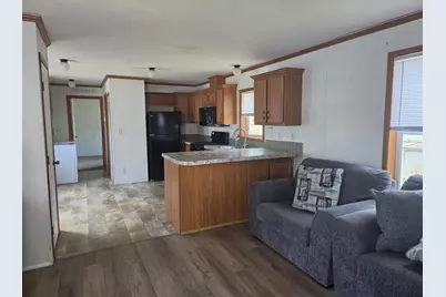 1105 Kellogg Avenue #B5, Janesville, WI 53545 - Photo 4