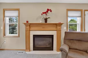 3409 Kingsbridge Dr, Janesville, WI 53546 - Photo 6