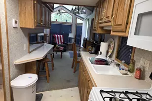 423 Skyline Dr, Edgerton, WI 53534 - Photo 8