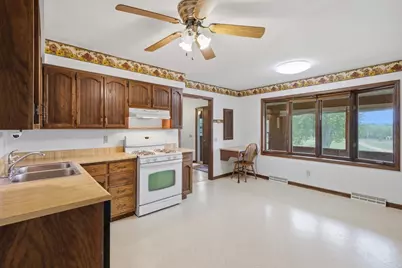N4982 Dunning Road, Poynette, WI 53955 - Photo 10