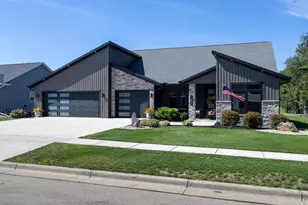3633 Walters Wy, Janesville, WI 53546 - Photo 2