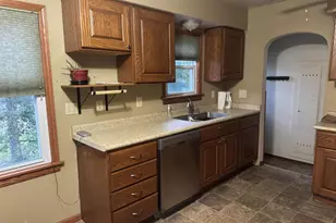 584 E 3rd St, Richland Center, WI 53581 - Photo 16