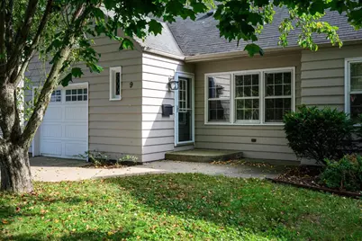 9 Oxford Place, Madison, WI 53704 - Photo 32