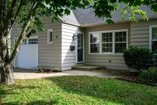 9 Oxford Pl, Madison, WI 53704 - Photo 32