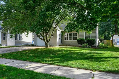 9 Oxford Place, Madison, WI 53704 - Photo 1