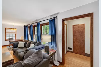 9 Oxford Place, Madison, WI 53704 - Photo 6