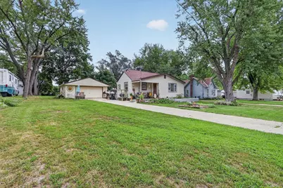 1517 Moore Street, Beloit, WI 53511 - Photo 2