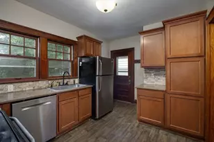 421 S Whiton St, Whitewater, WI 53190 - Photo 10