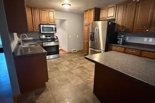 5211 Big Bow Ct, Fitchburg, WI 53711 - Photo 24
