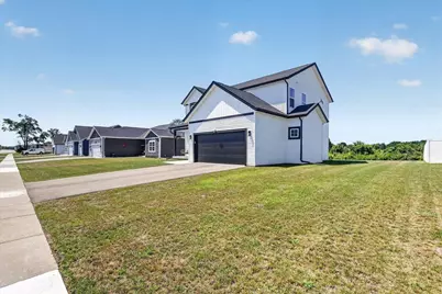3232 S Bartells Drive, Beloit, WI 53511 - Photo 2