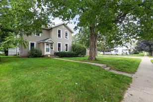608 1st Center Ave, Brodhead, WI 53520 - Photo 2