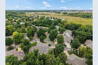 1320 Woodgrove Way, Sun Prairie, WI 53590 - Photo 66
