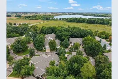 1320 Woodgrove Way, Sun Prairie, WI 53590 - Photo 68