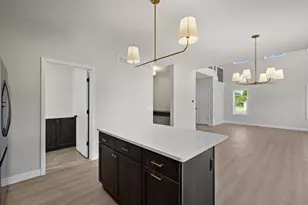 5224 Inspiration Wy, Fitchburg, WI 53711 - Photo 8
