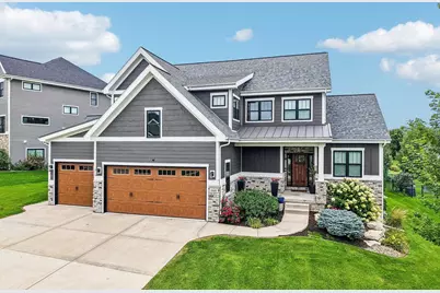 1048 Brynhill Drive, Oregon, WI 53575 - Photo 2