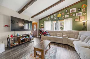 W547 Theresa Ct, Brodhead, WI 53520 - Photo 4