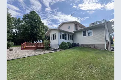 W5642 Rolling Acres Lane, Monroe, WI 53566 - Photo 6
