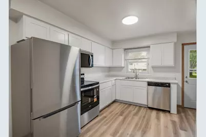 255-259 Park Street, Oregon, WI 53575 - Photo 8