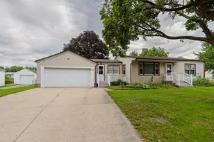 723 Cranston Rd, Beloit, WI 53511 - Photo 22