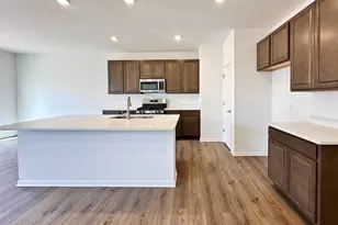 237 Falcon Ct, Sauk City, WI 53583 - Photo 6