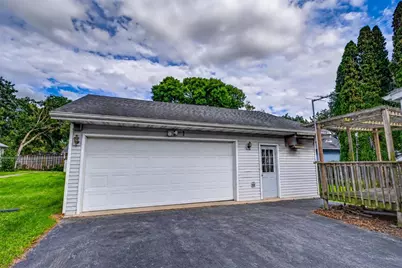 352 S Birdsey Street, Columbus, WI 53925 - Photo 2