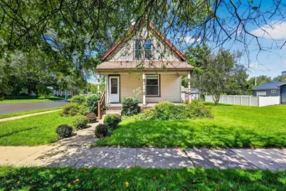 102 Water Street, Janesville, WI 53536 - Photo 6