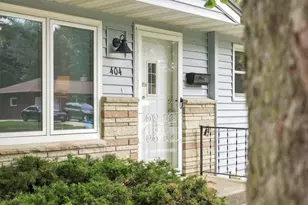 404 Tompkins Dr, Madison, WI 53716 - Photo 2