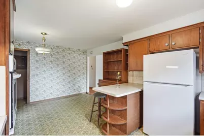 404 Tompkins Drive, Madison, WI 53716 - Photo 12