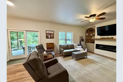 3819 Huntington Court, Janesville, WI 53546 - Photo 36