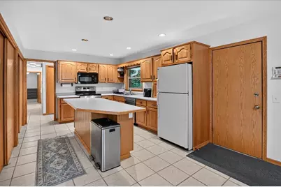 2622 Homestead Road, Madison, WI 53711 - Photo 12