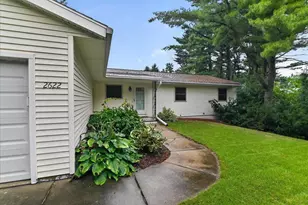 2622 Homestead Rd, Madison, WI 53711 - Photo 2