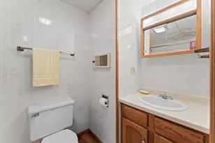 S963 W Redstone Dr, La Valle, WI 53941 - Photo 12