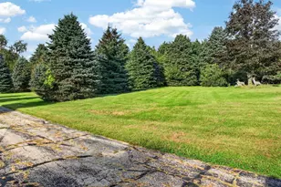 W757 Riverview Dr, Fall River, WI 53932 - Photo 32